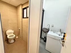 Charlton 27 (D19), Terrace #558508271